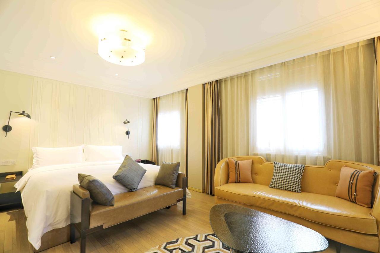 Jinjiang Metropolo Hotel Classic Nanjing Road Shanghai Bagian luar foto