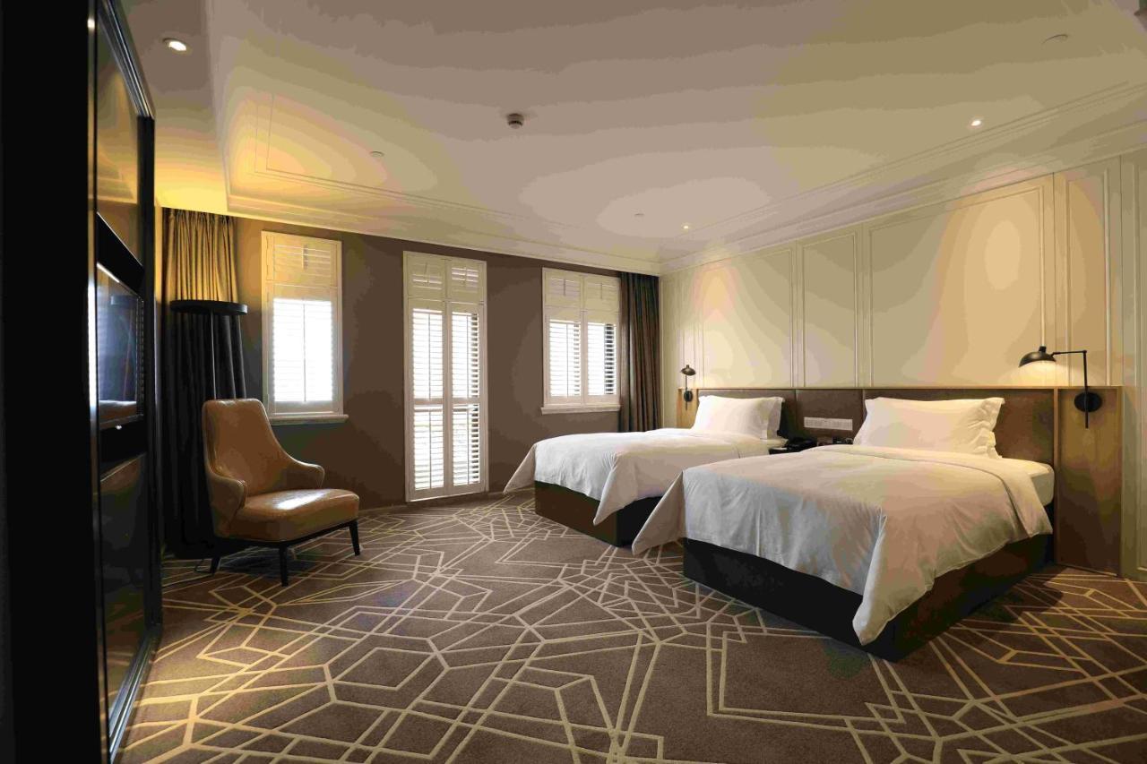 Jinjiang Metropolo Hotel Classic Nanjing Road Shanghai Bagian luar foto