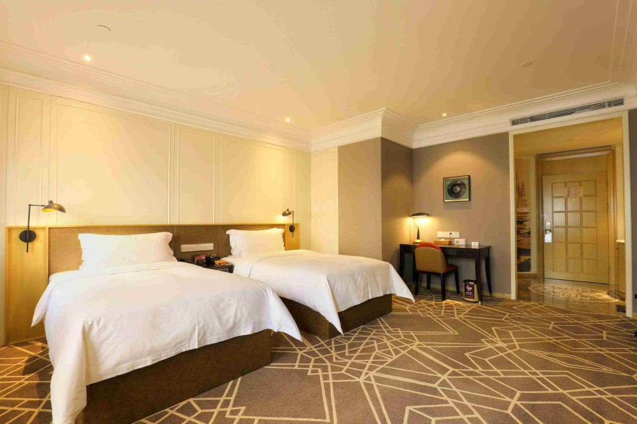 Jinjiang Metropolo Hotel Classic Nanjing Road Shanghai Bagian luar foto